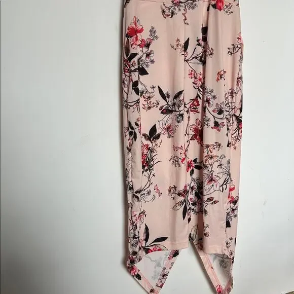 Venus Floral Pink Wrap Dress Sexy V- Neck Slit dress Size Small - Picture 7 of 9